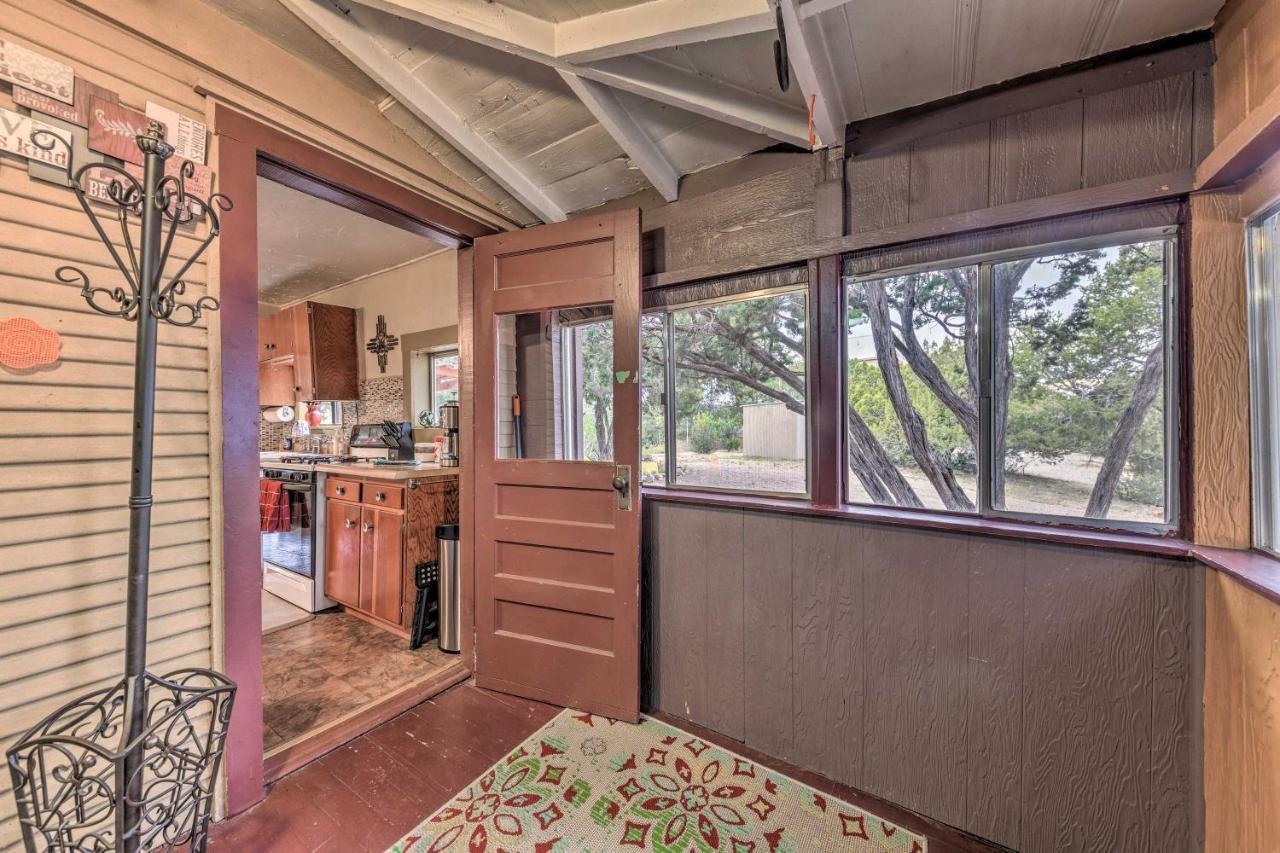 Cozy High Rolls Cottage Near Hiking Trails! Cloudcroft Exterior photo